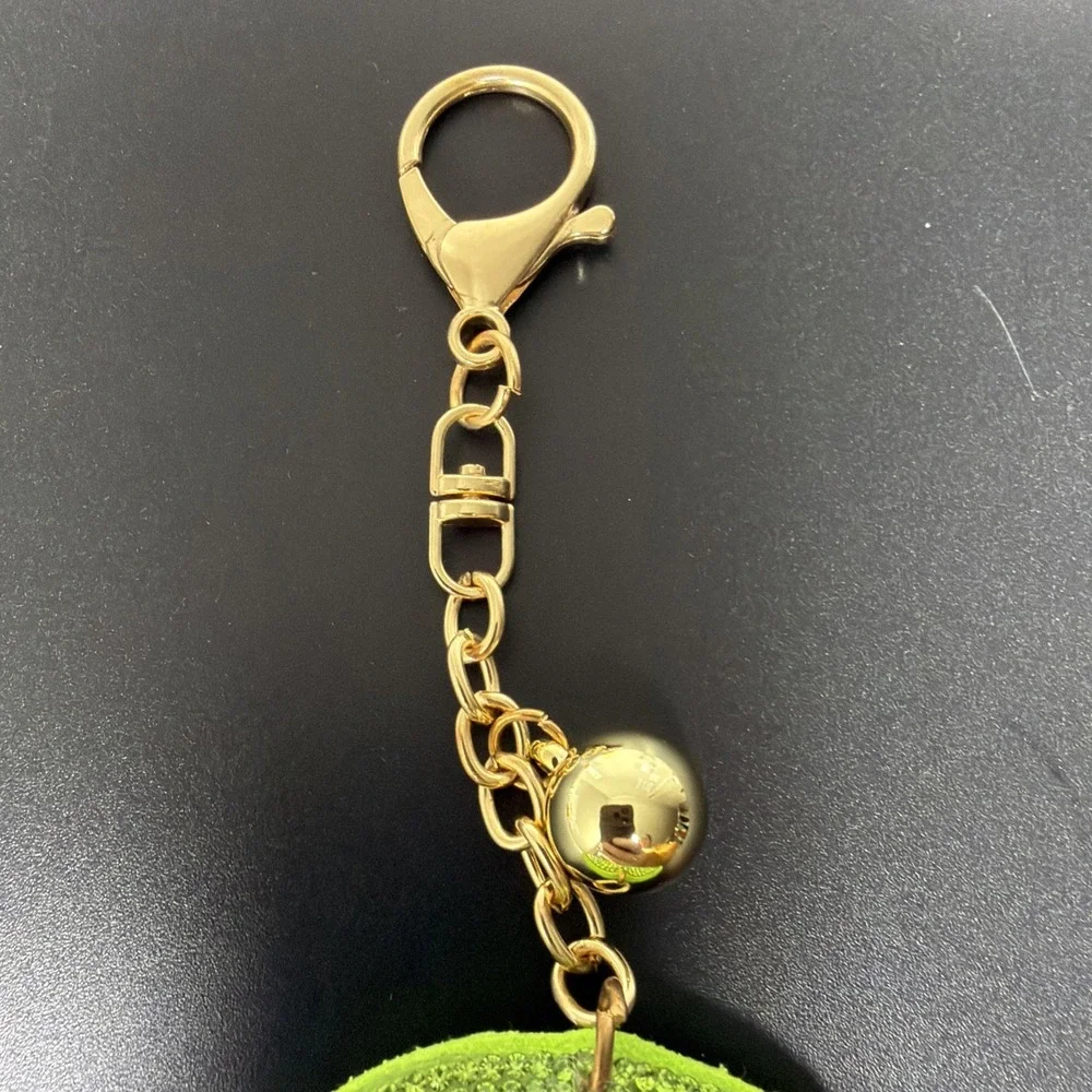 Extraterrestrial Crystal‎ Bejeweled Keychain - Alien Head Gold Green